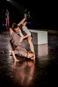 DANSE-776