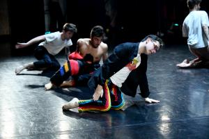 DANSE-823
