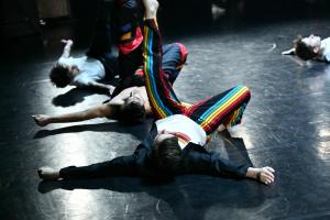 DANSE-824