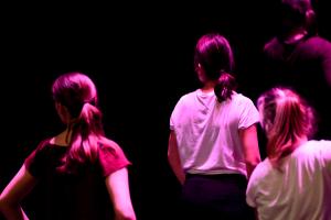 DANSE-835